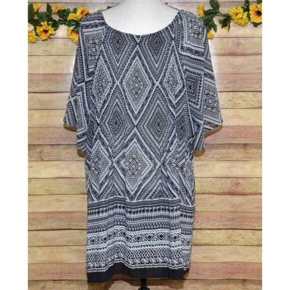 Catherines Black Accordion Beaded Short Sleeve Tunic Blouse Top Plus Size 3X 26W - Picture 7 of 10